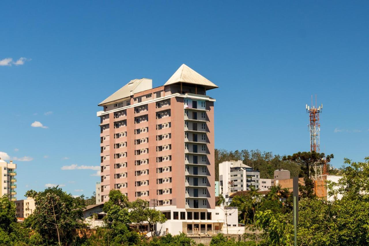 Blumenau Tower By Castelo Itaipava Hotell Eksteriør bilde