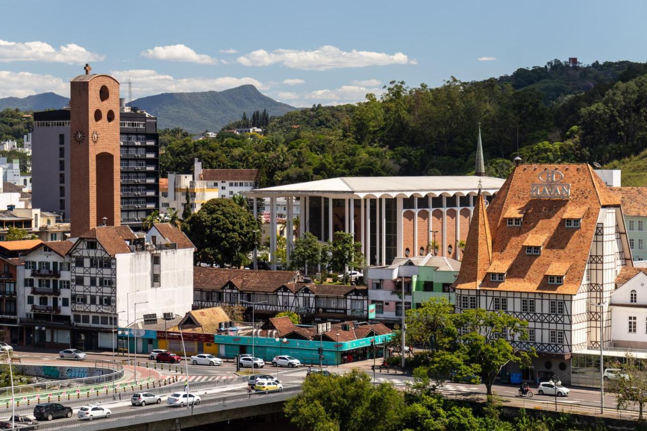 Blumenau Tower By Castelo Itaipava Hotell Eksteriør bilde